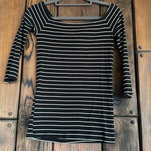 Striped Ribbed Quarter Length T-Shirt